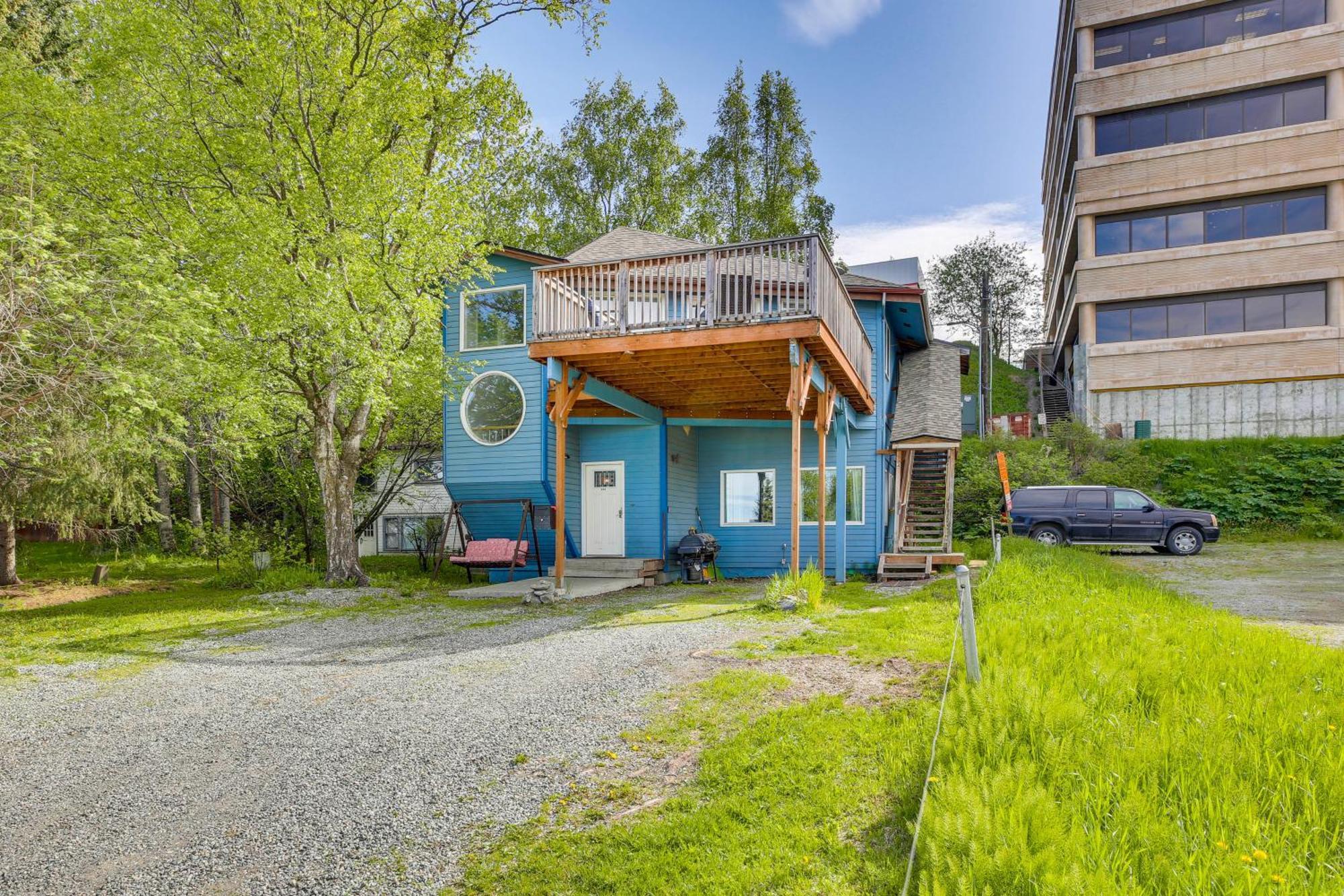 Waterfront Apt, Walk To Town And Coastal Trail! Анкъридж Екстериор снимка